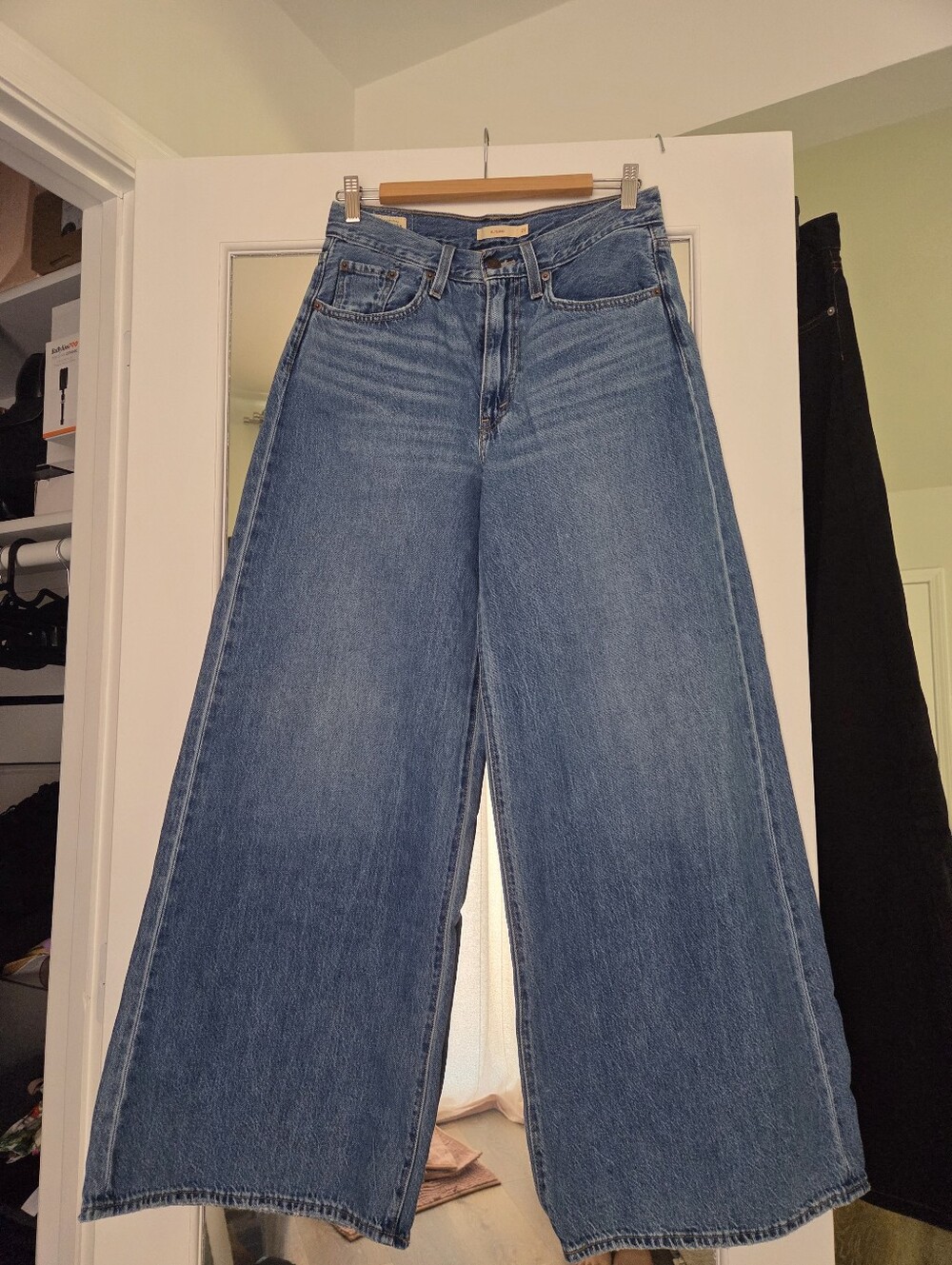 Levi’s XL Flood Jeans
